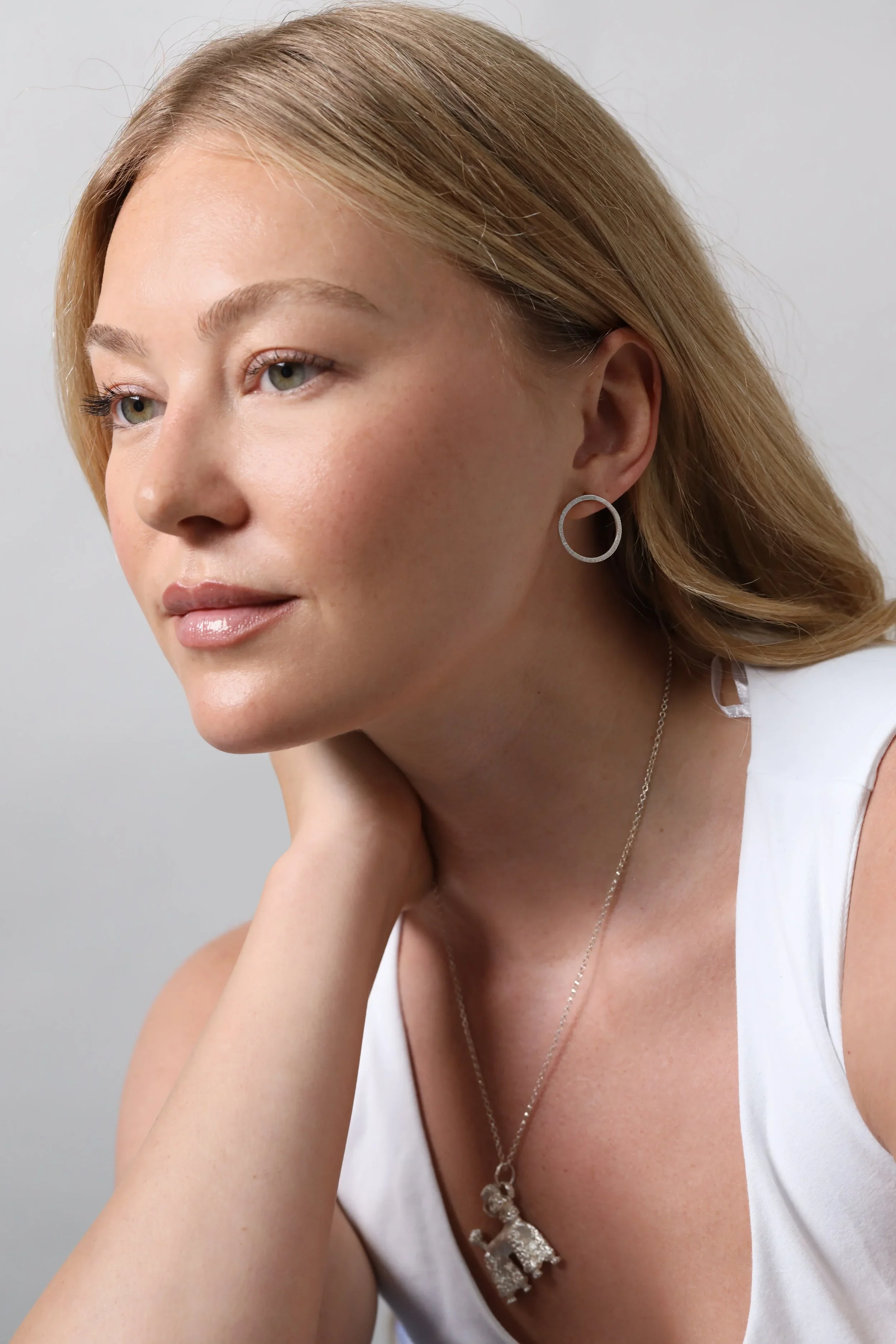 Circle Bark Stud Earrings - Image 4