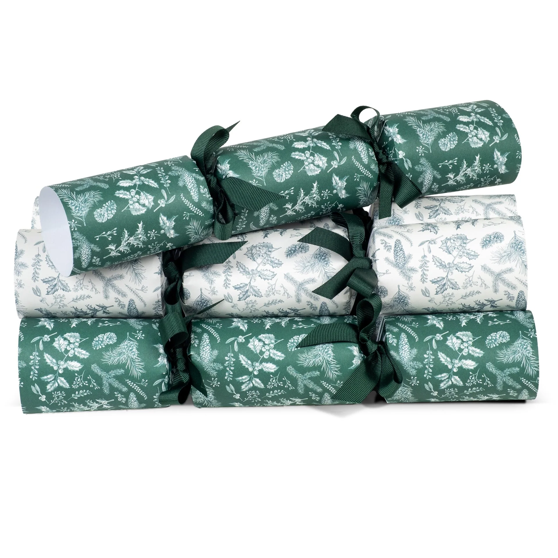 Classic Mix Christmas Crackers - Image 2