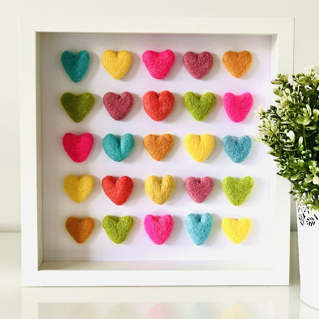 Colourful Hearts - small frame - Image 7
