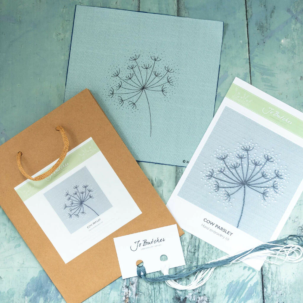 Cow Parsley Duck Egg Blue Hand Embroidery Kit - Image 2