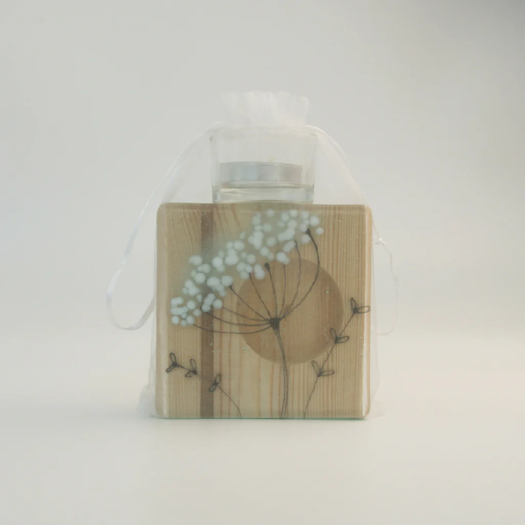 Cow Parsley Fused Glass Tea Light Holder - Image 4