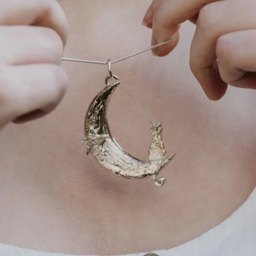 Crescent Moon & Cat Pendant - Image 2