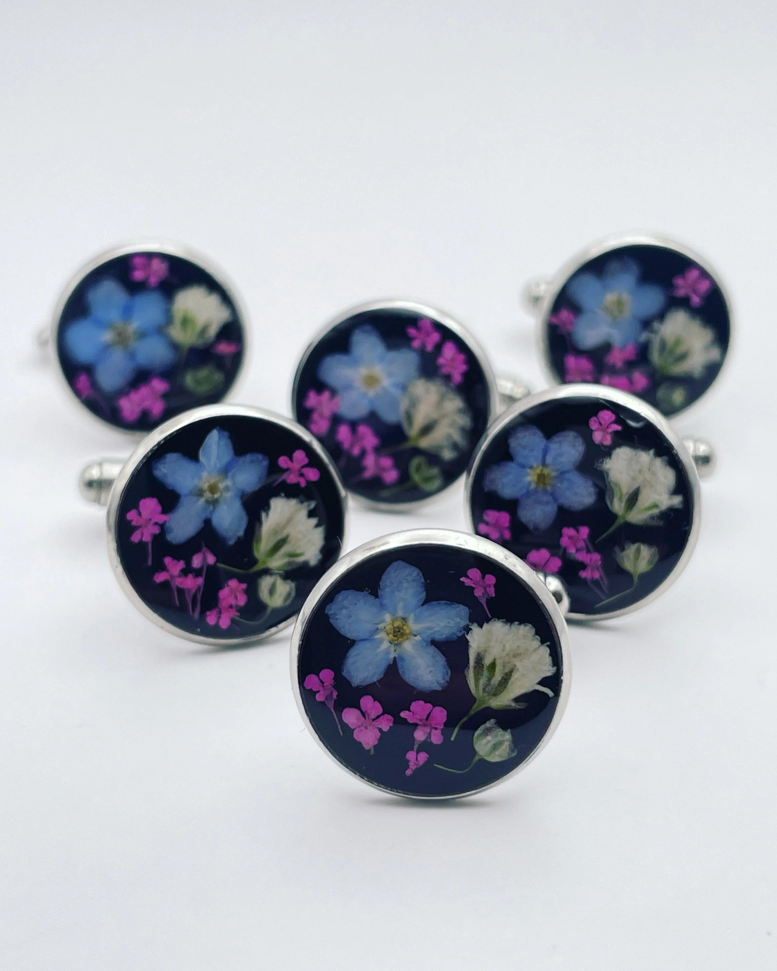 Cufflinks with forget-me-not and gypsophila flowers in 16mm - Image 4