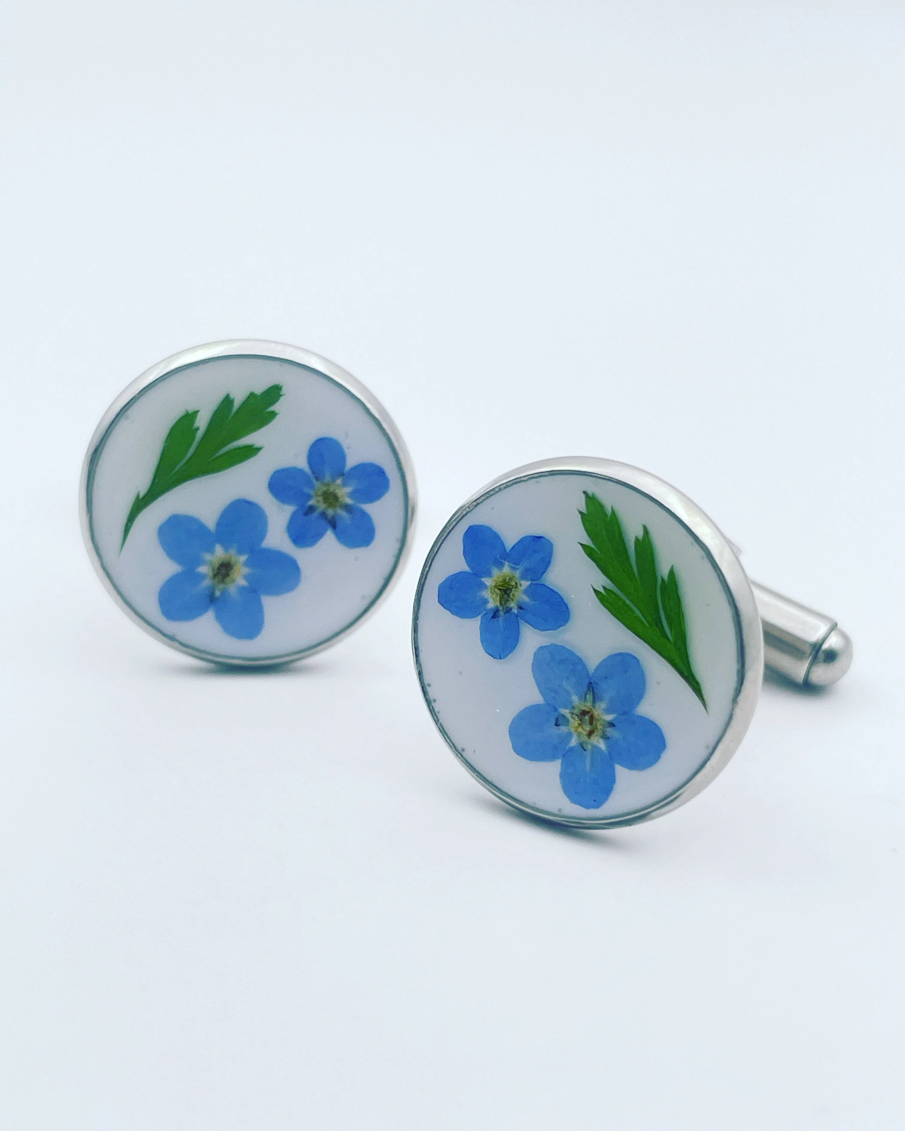 Cufflinks with forget-me-not flowers in 16mm - Image 2