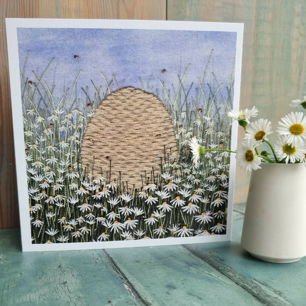 Daisies & Bee Skep greetings card - Image 2