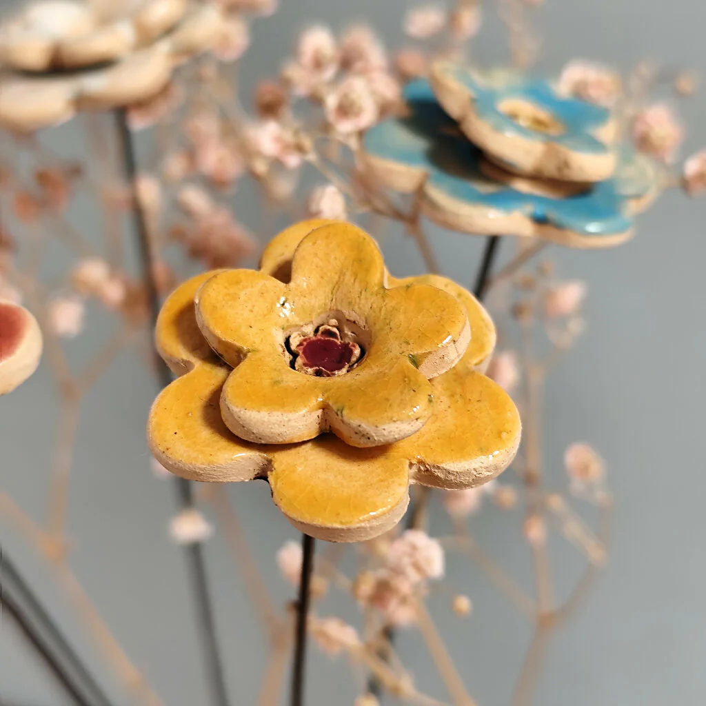 Daisy Ceramic Flower Stems - Handmade Bouquet - Image 5