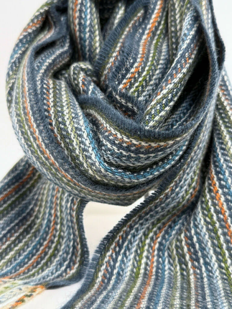 Dales Summer Scarf by Laura's Loom - Image 2