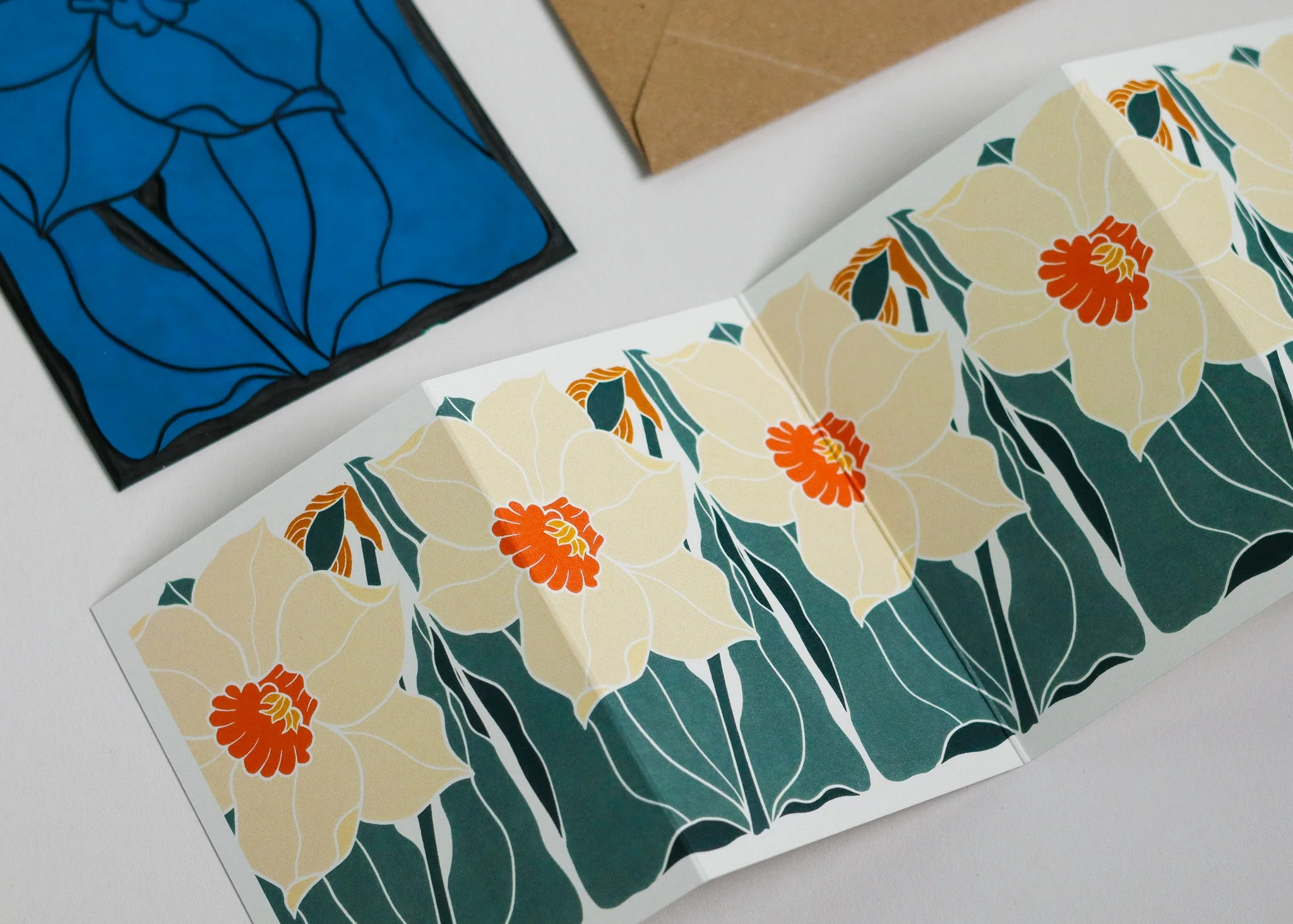 Dancing Bright Daffodil Garland Card | Single Card & Envelope - Image 2