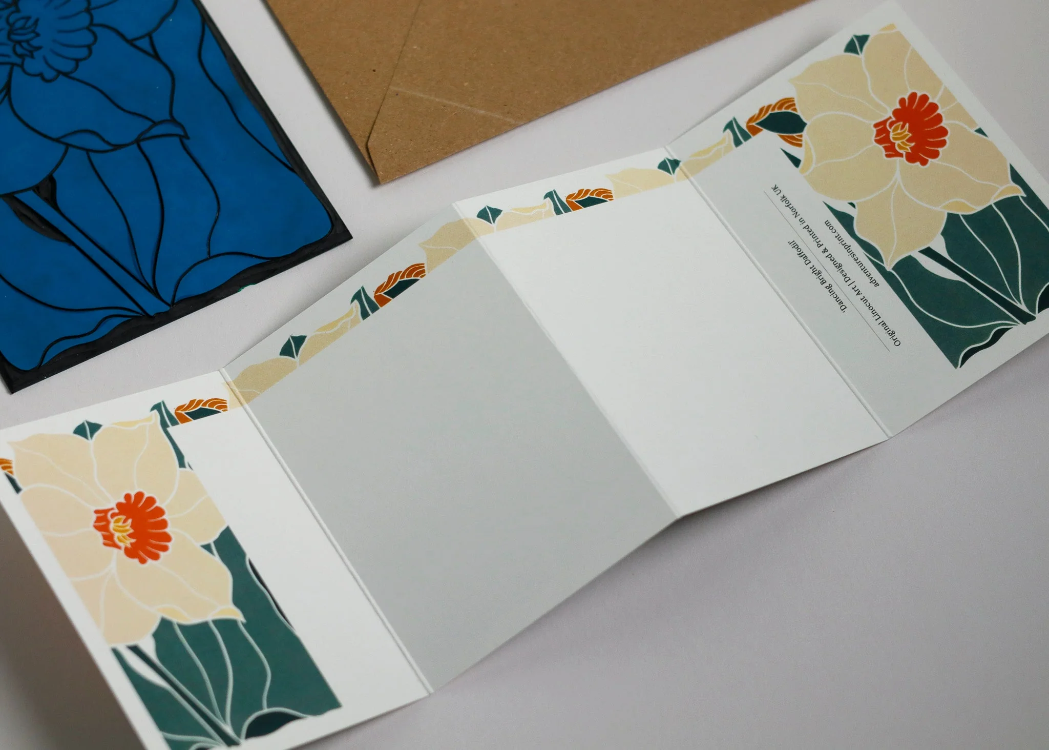 Dancing Bright Daffodil Garland Card | Single Card & Envelope - Image 9