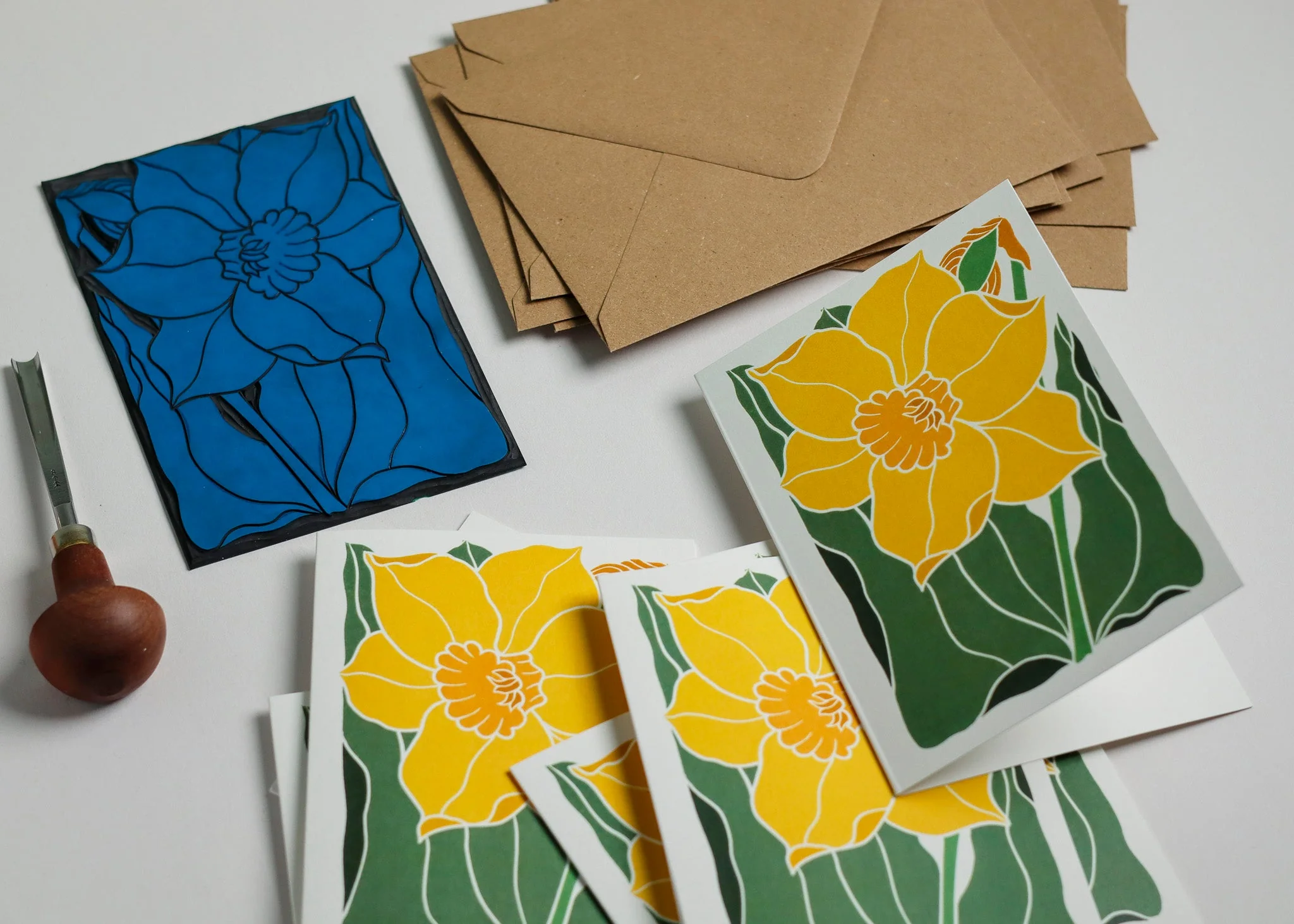 Dancing Daffodil | Set of 8 Notecards & Envelopes - Image 5