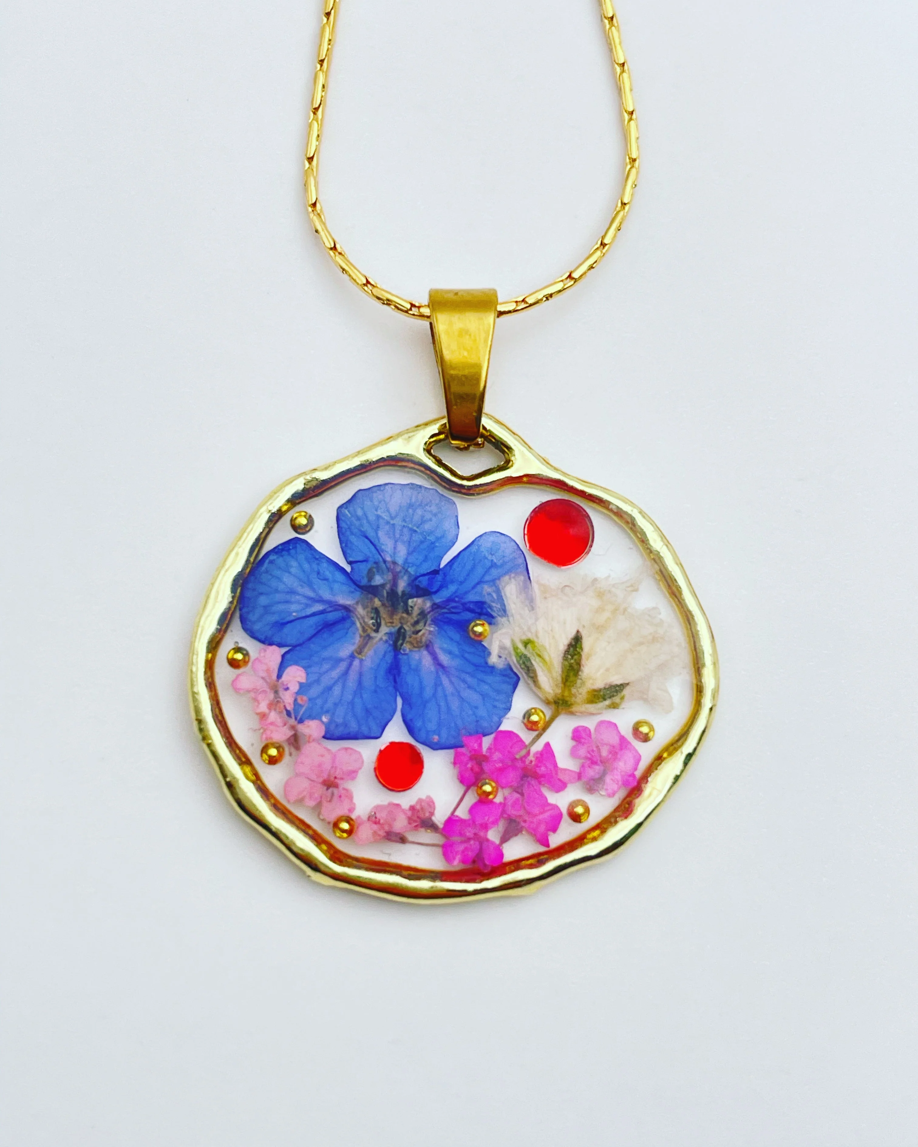 Dangle earrings with real flowers - Image 4