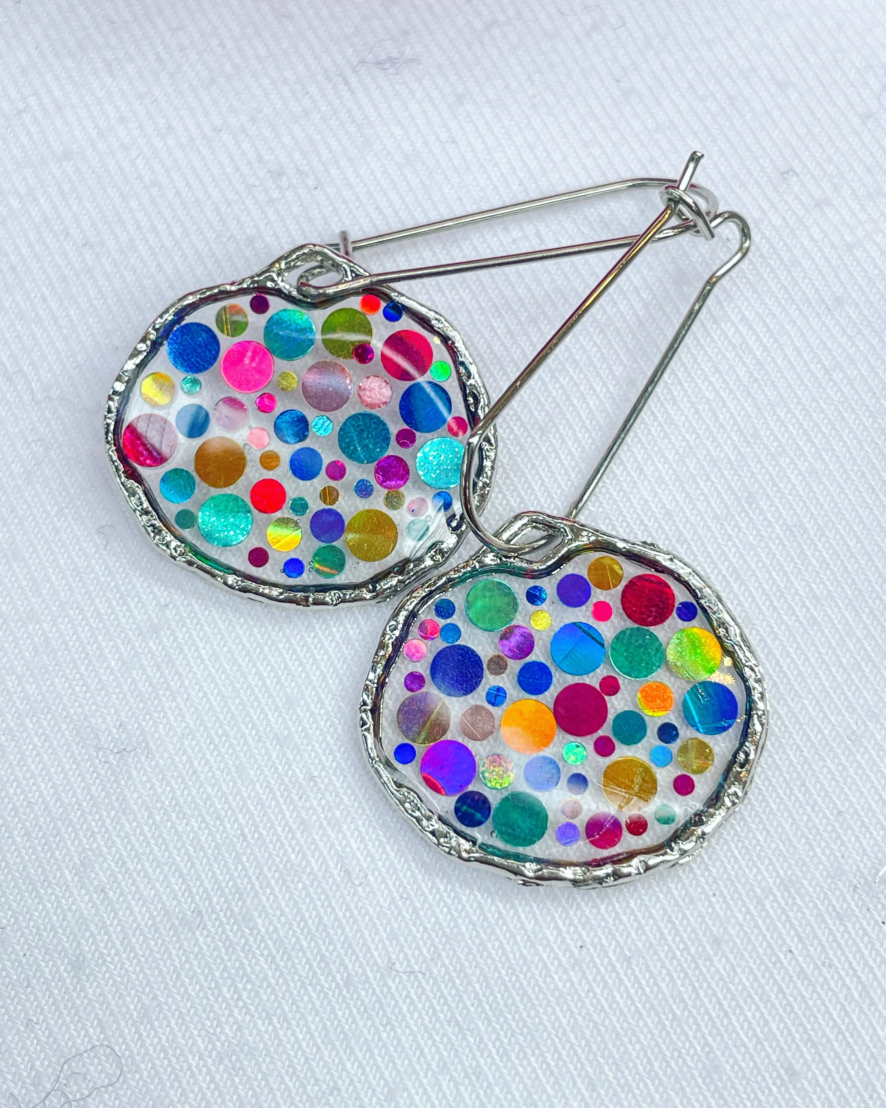 Disco dangle earrings with colourful sparkles - Image 13