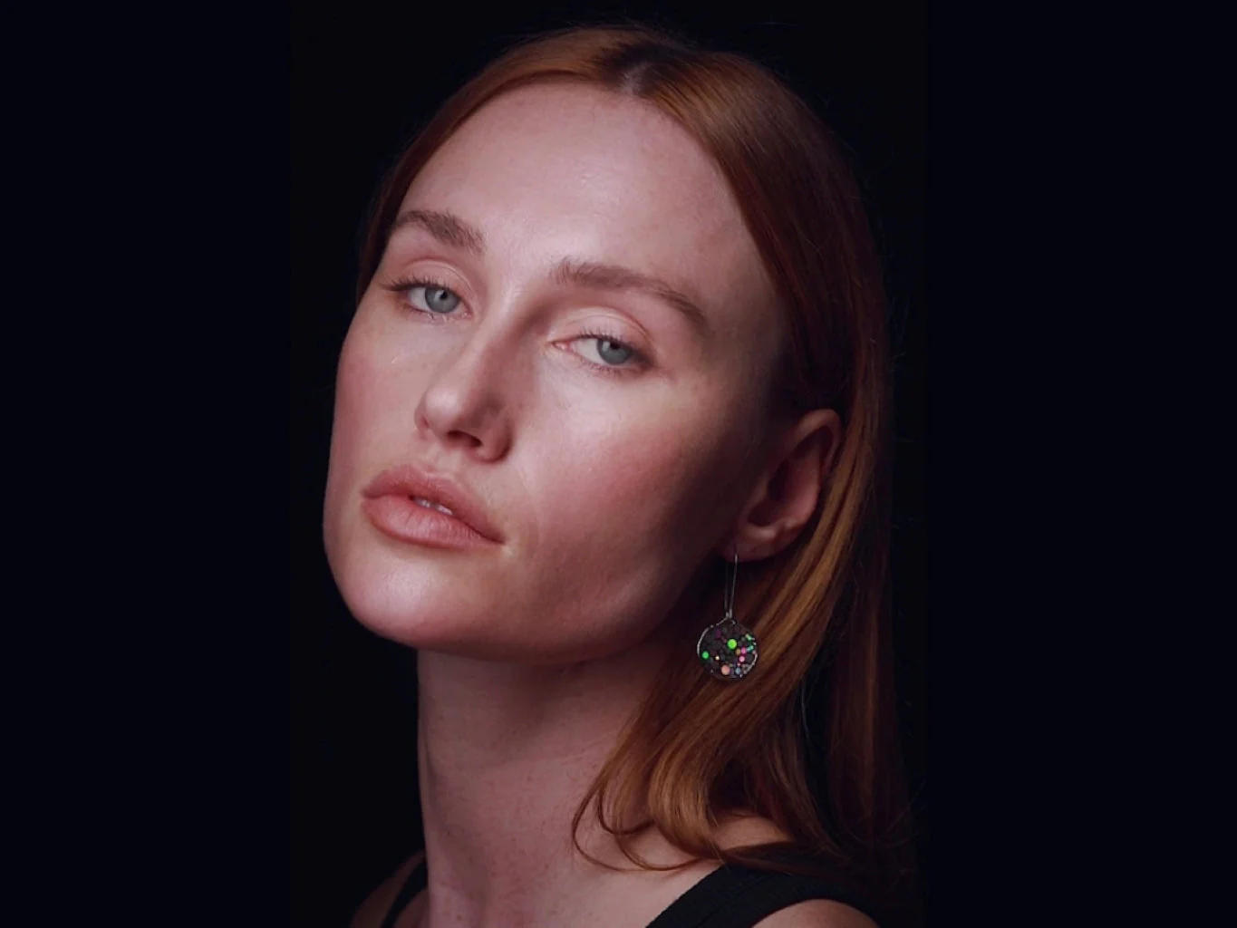 Disco dangle earrings with colourful sparkles - Image 3
