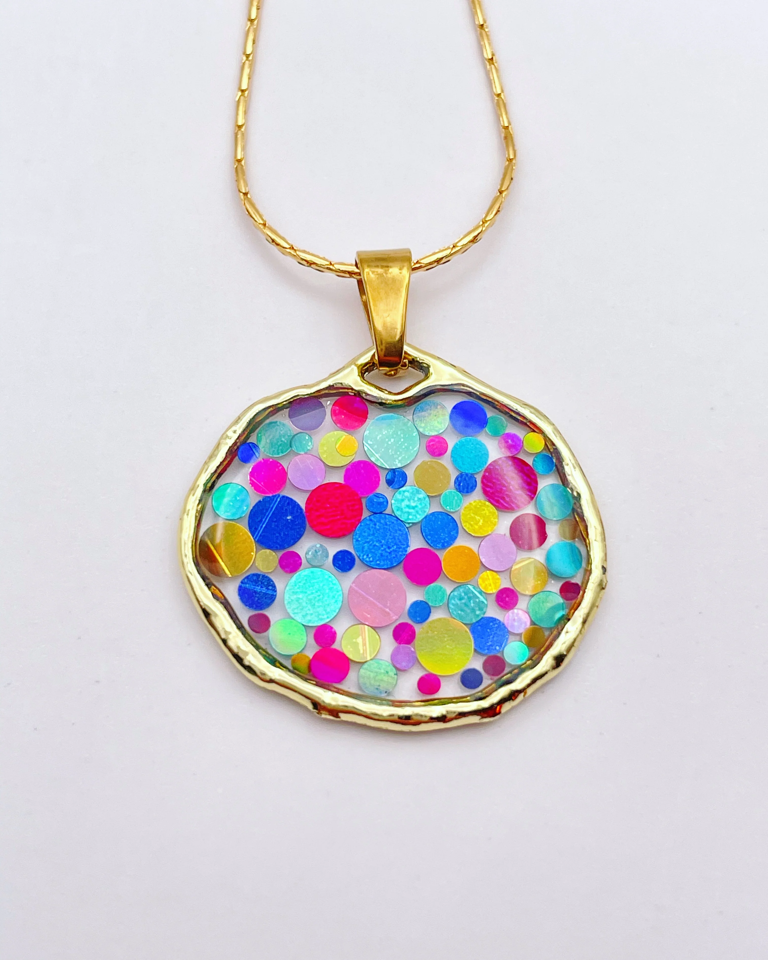 Small statement disco necklace with colourful sequins