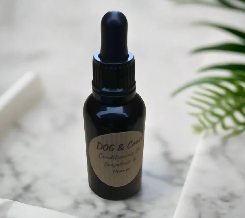 Dog Coat and Skin Conditioning Oil - Bergamot & Cedarwood