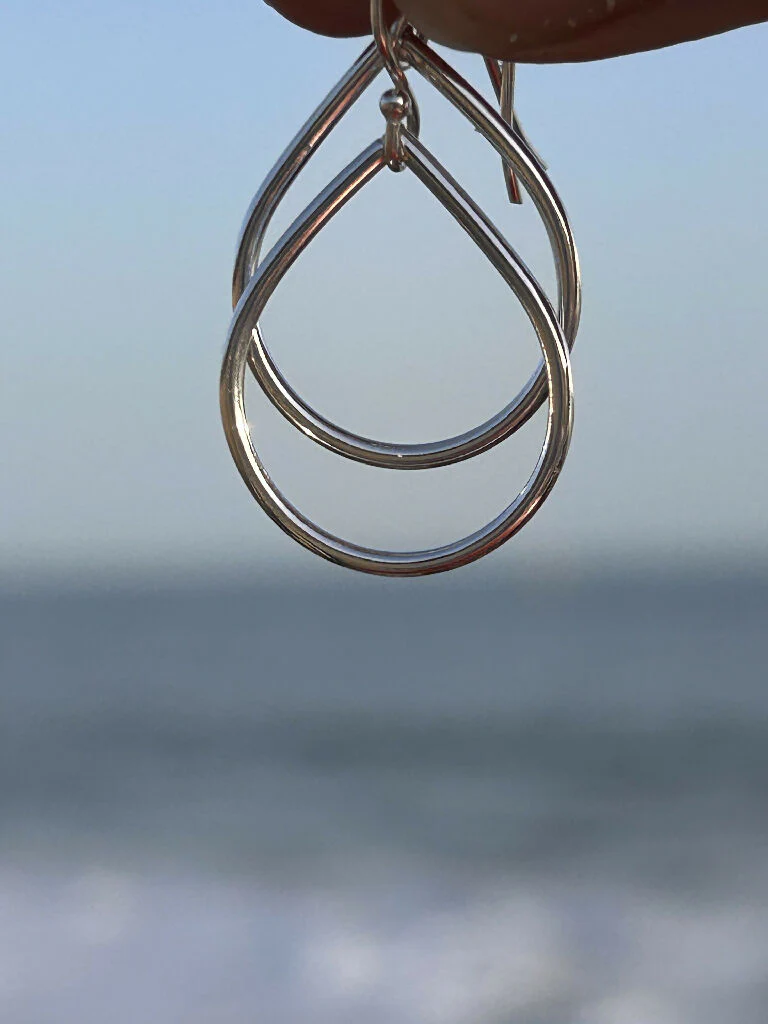 Dolce vita silver drop Earrings - Image 4