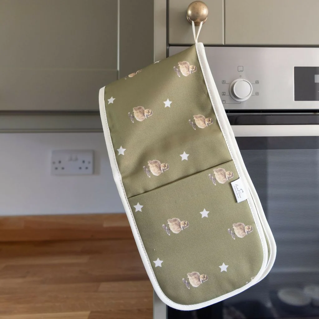 Duckling Oven Gloves - Image 3
