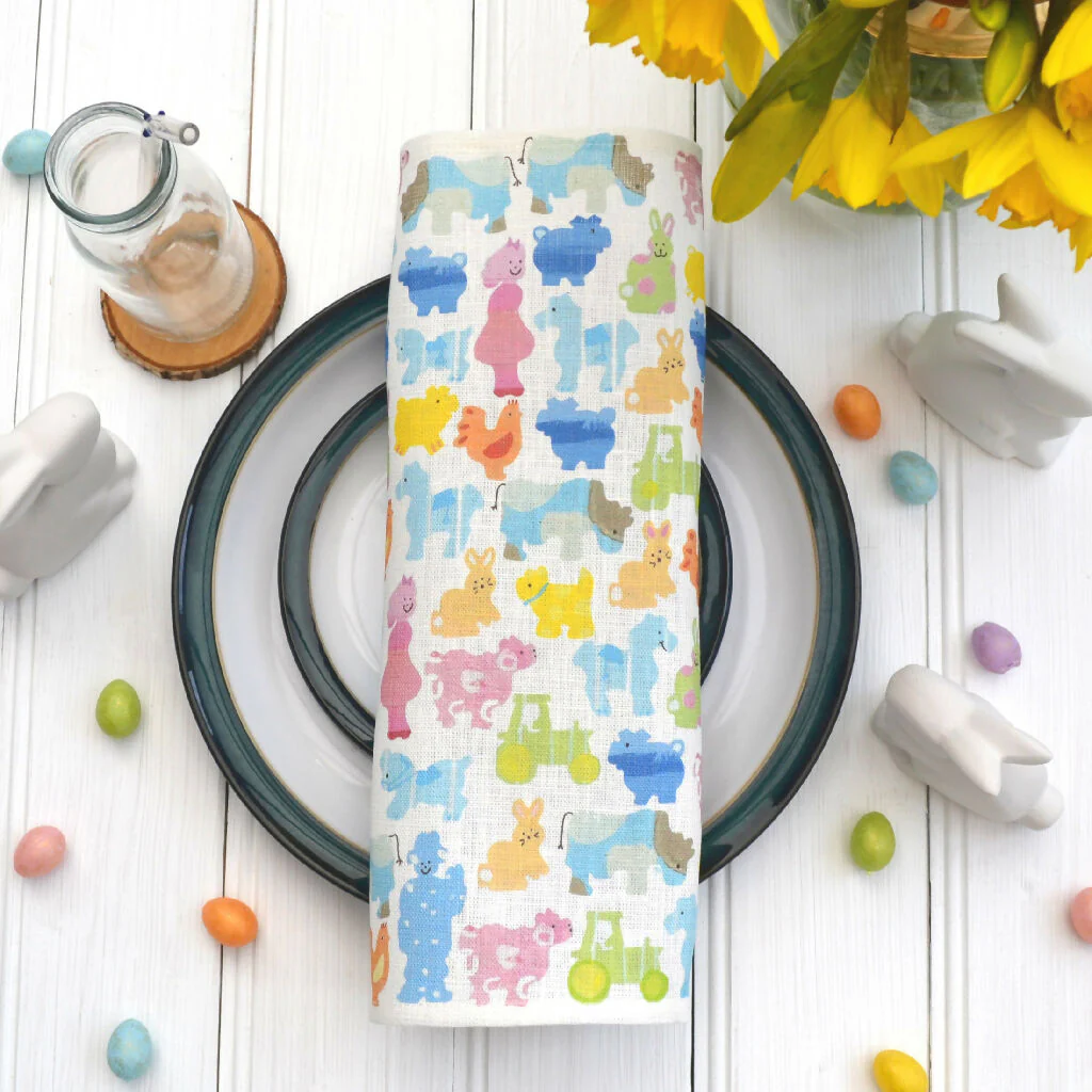 Easter Farmyard Linen Napkin Crackers - Image 4
