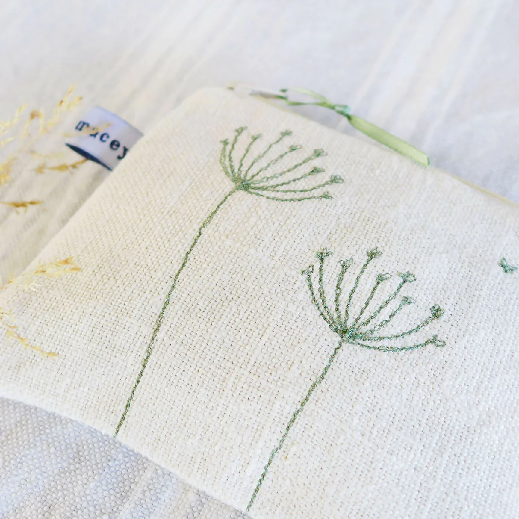 Embroidered Ivory Linen Cow Parsley Purse - Image 2