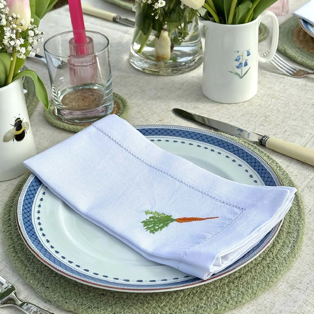 EMBROIDERED LINEN NAPKINS - GARDEN VEG - Image 2