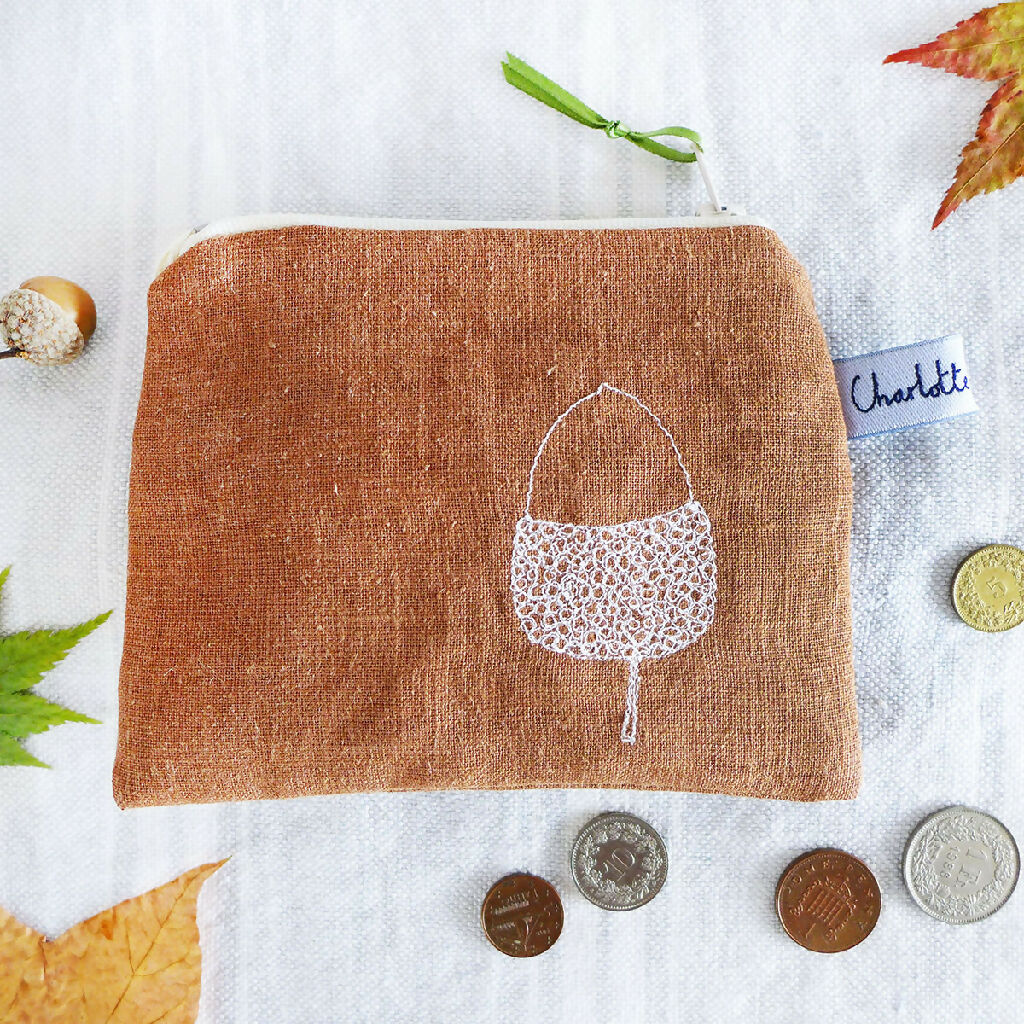 Embroidered Nutmeg Linen Acorn Purse - Image 5