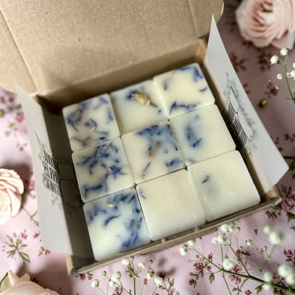 Essential Oil Wax Melts Frankincense | Cedarwood | Lavender - Image 12