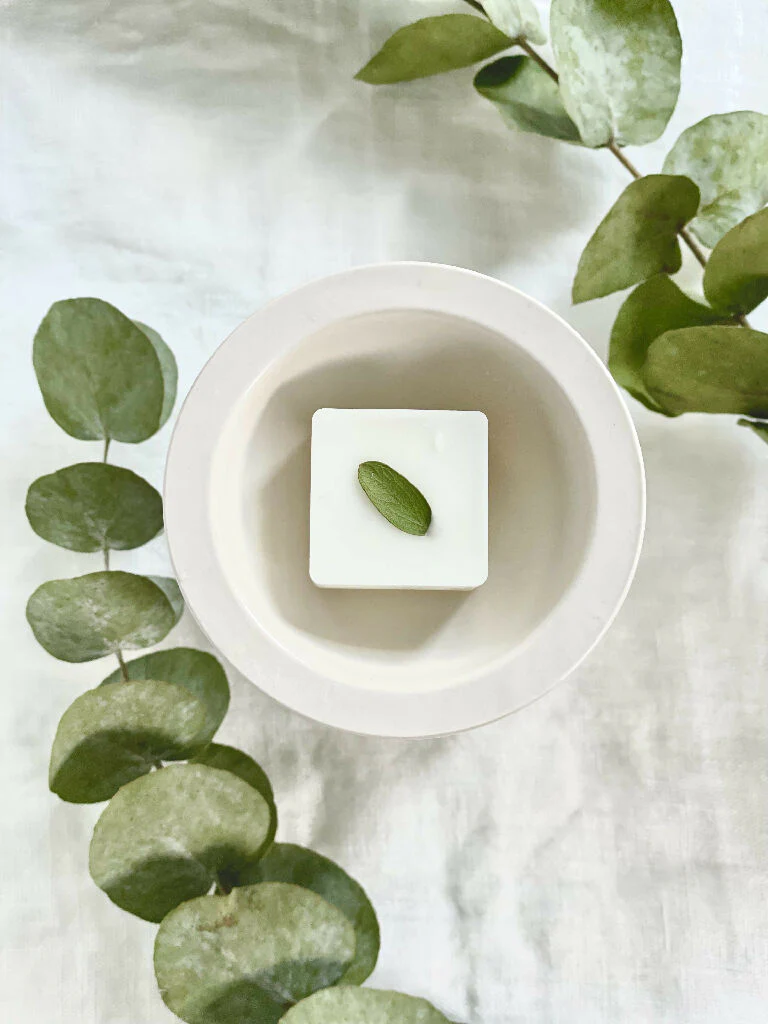Eucalyptus and Lavender Wax Melt - Image 5