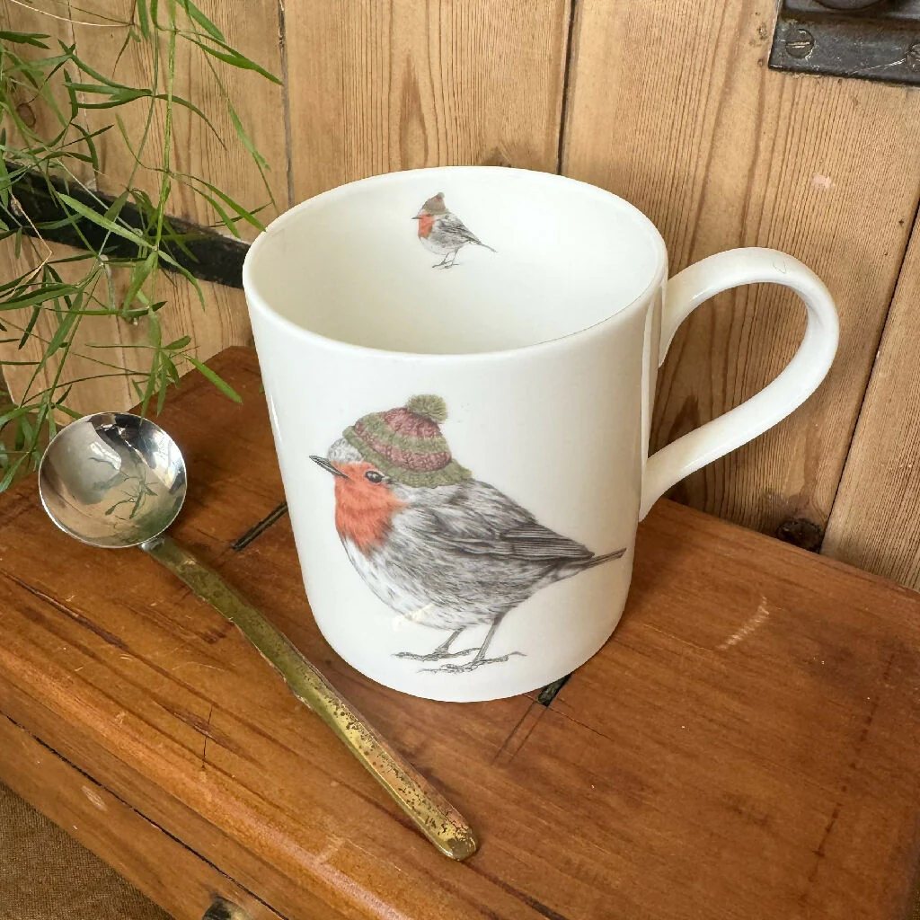 Fine Bone China Festive Robin Christmas Mug - Image 3