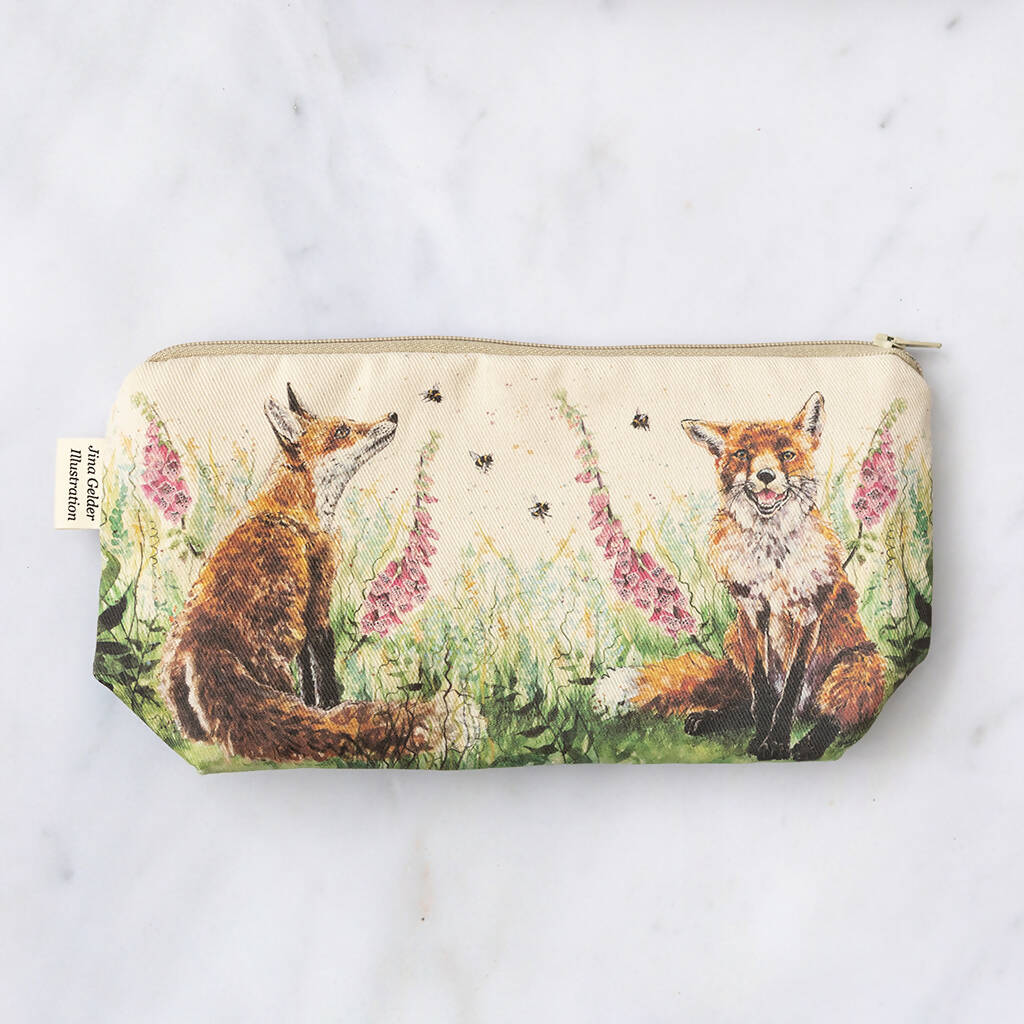 Foxes in Foxgloves Make-up Bag in Cream - Image 2