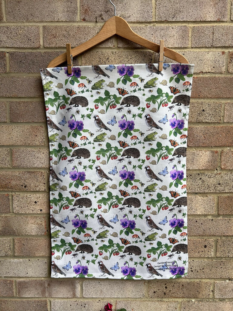 Garden Friends tea towel - Image 3