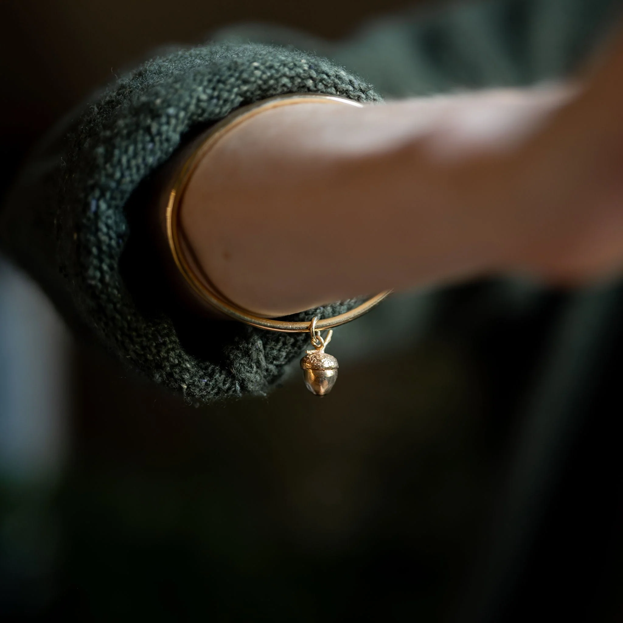 Gold Small Acorn Capsule Memory Bangle - Image 3