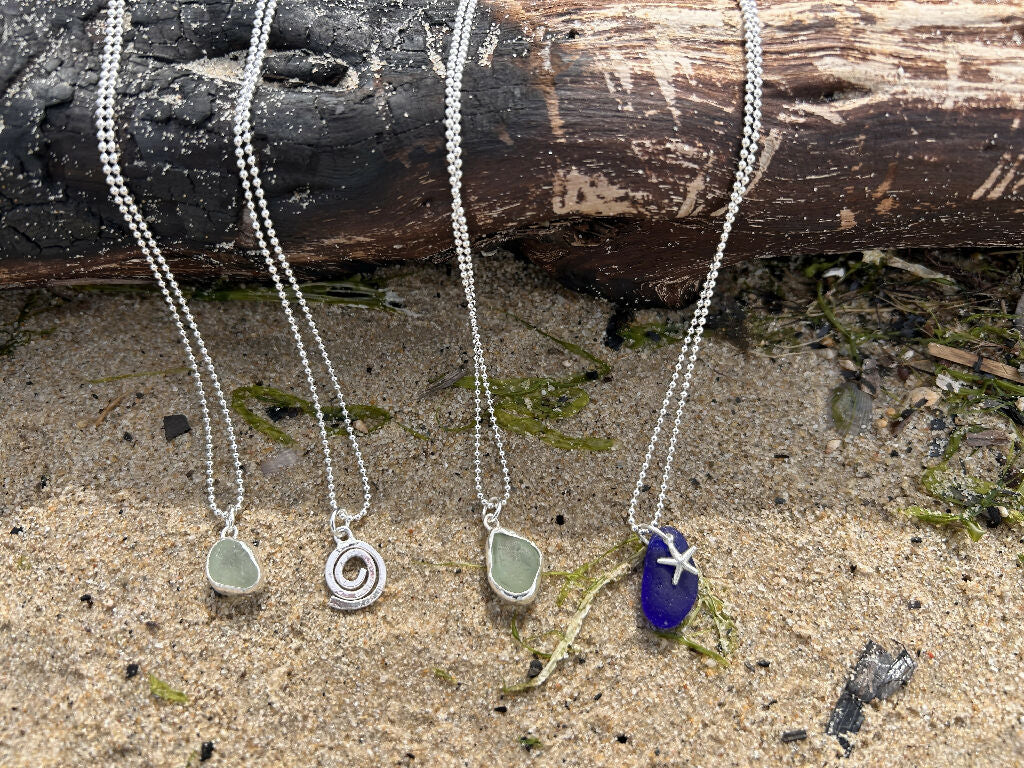 Blue seaglass & silver starfish Necklace - Image 6