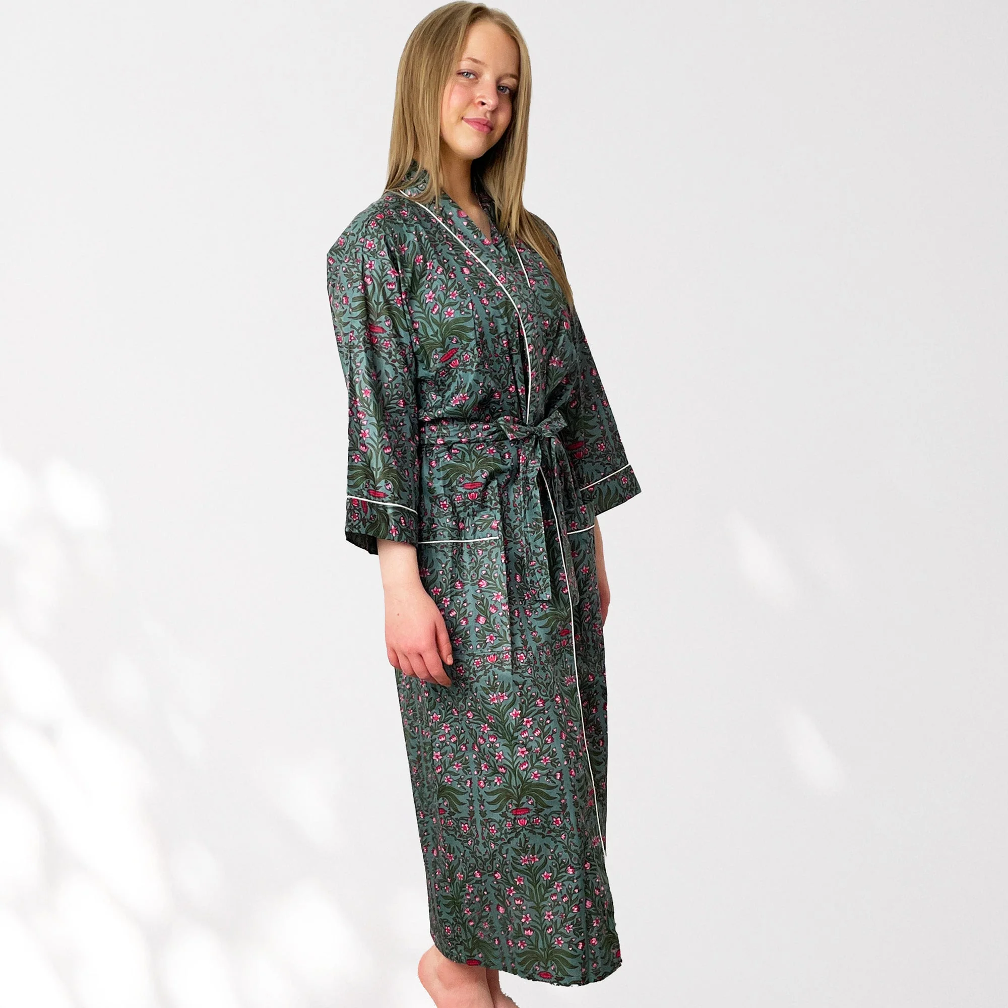 Grey and Pink Flower Print 100% Cotton Dressing Gown - Image 2