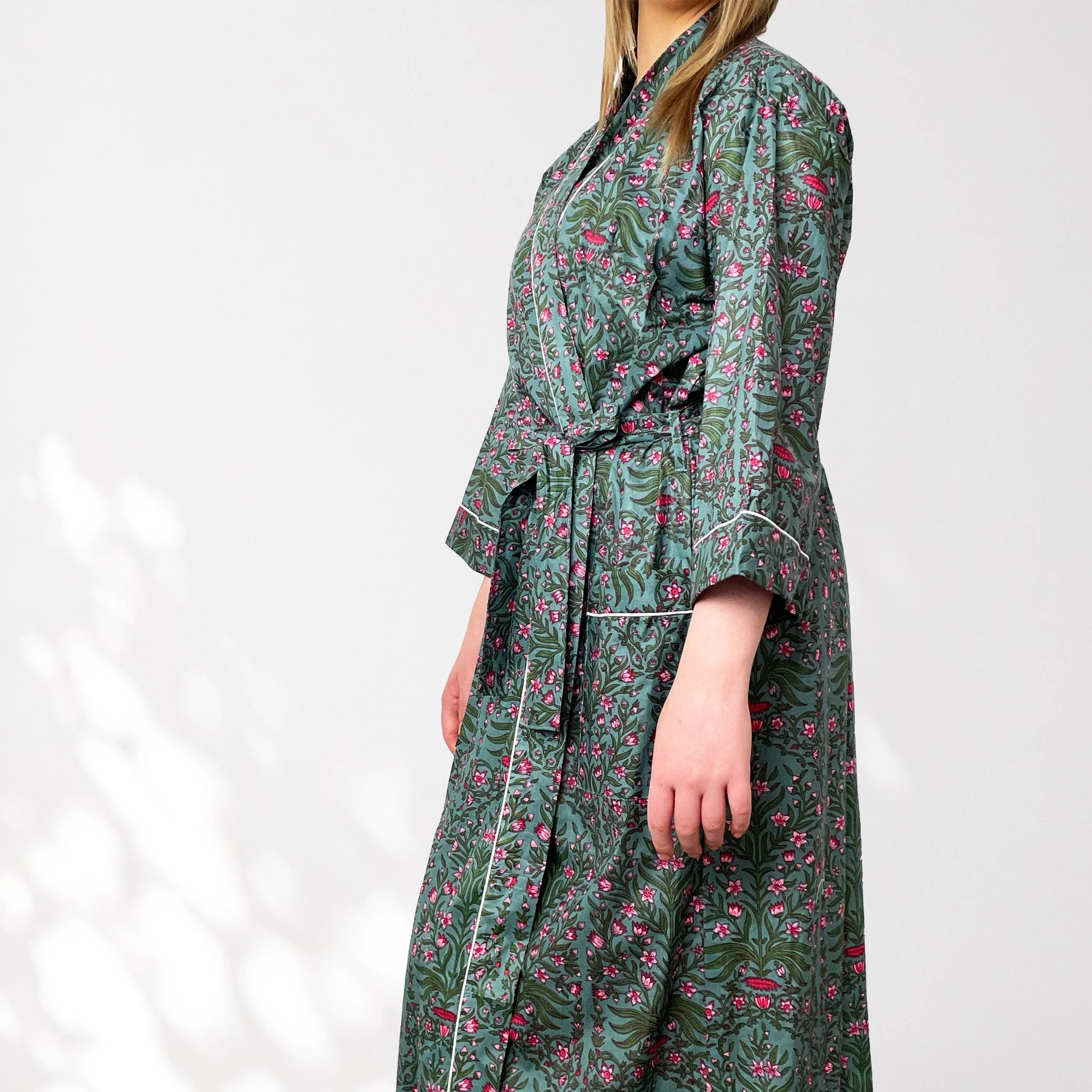 Grey and Pink Flower Print 100% Cotton Dressing Gown - Image 5