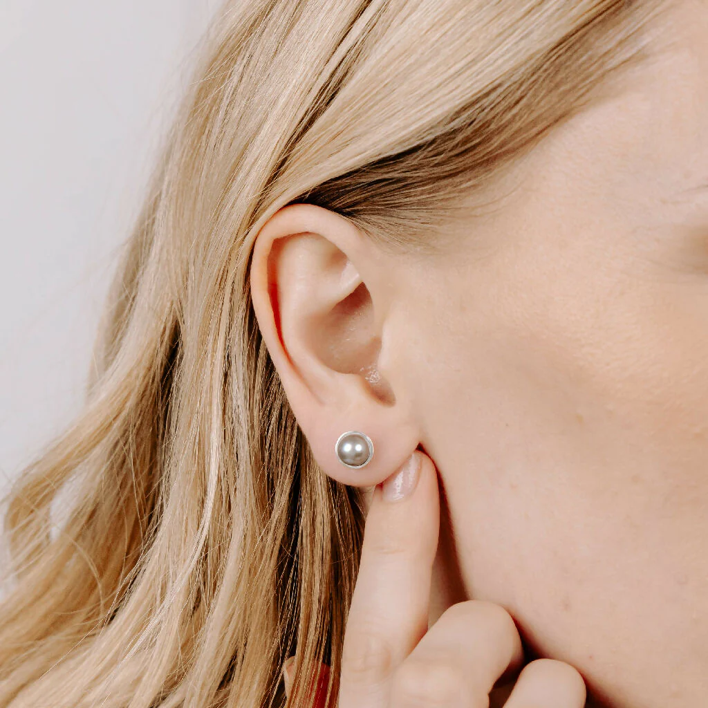 Grey Freshwater Pearl Stud Earrings - Image 2