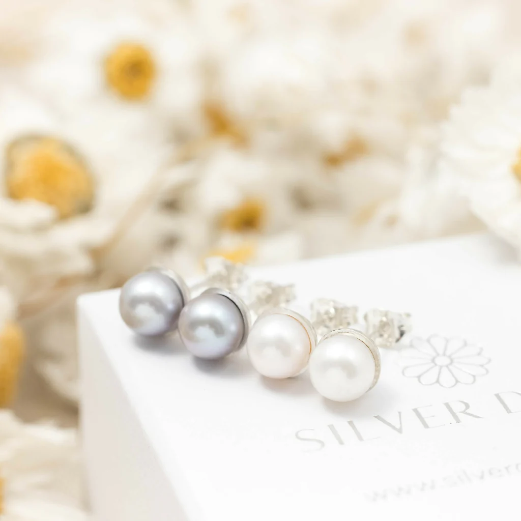 Grey Freshwater Pearl Stud Earrings - Image 4