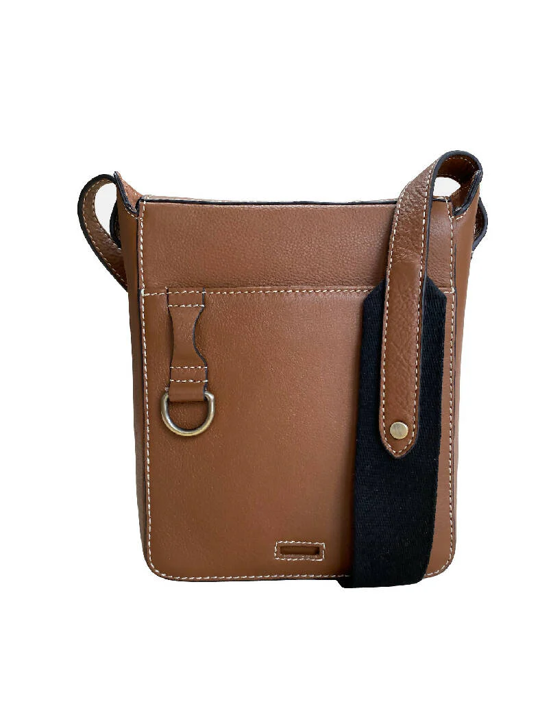 Hackthorn Leather Cross Body Bag in Tan - Image 4