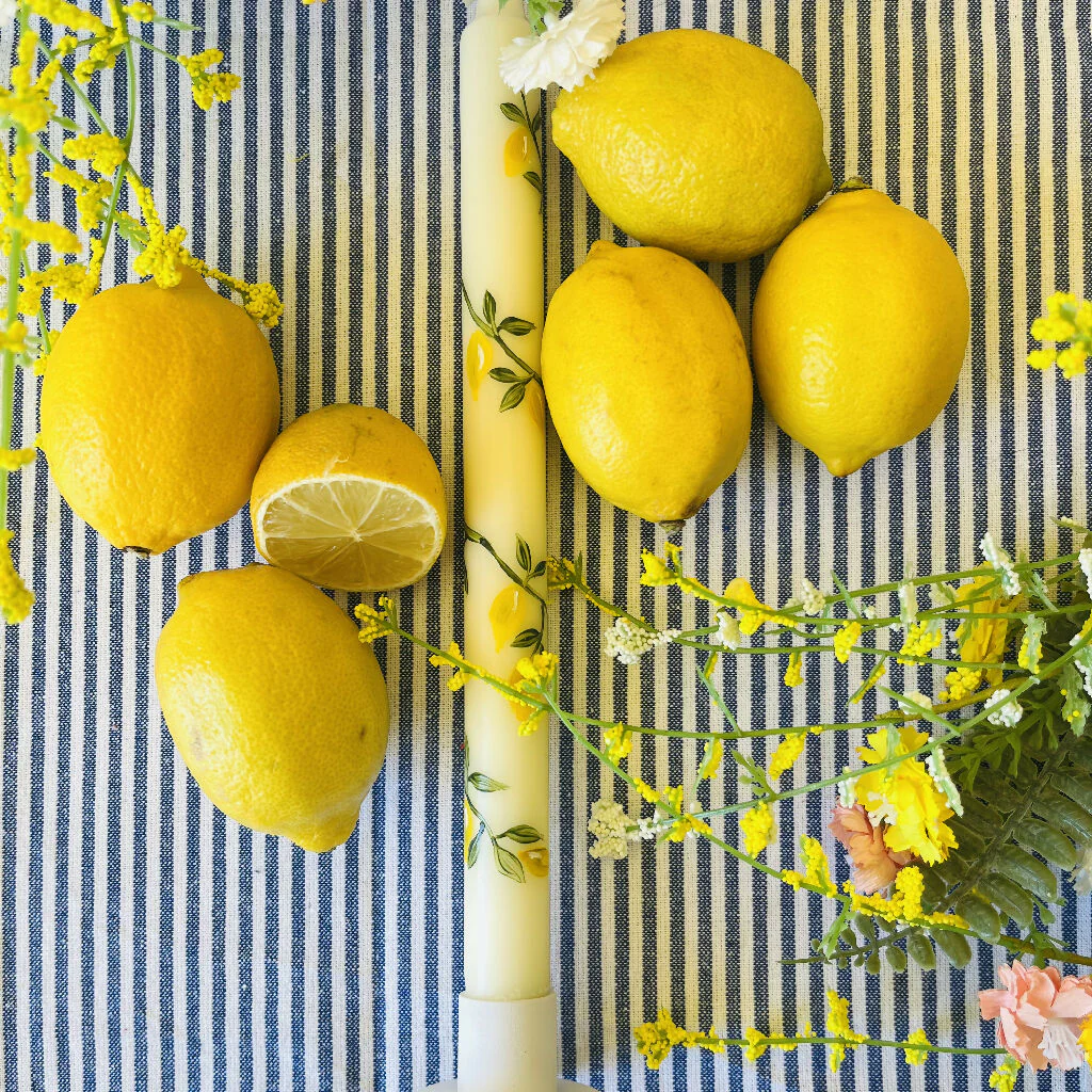 Hand painted ivory candle with a Lemon twist design - Set of two - Image 4