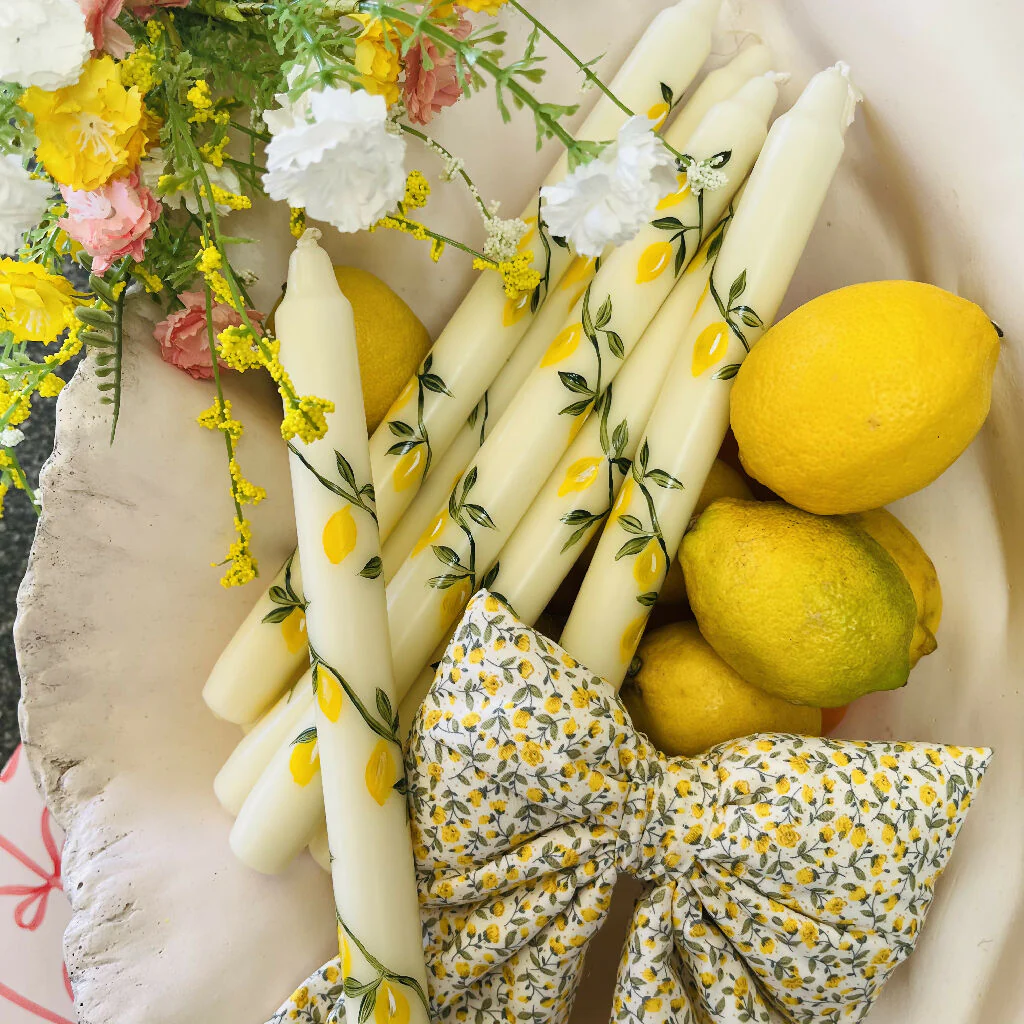 Hand painted ivory candle with a Lemon twist design - Set of two - Image 6