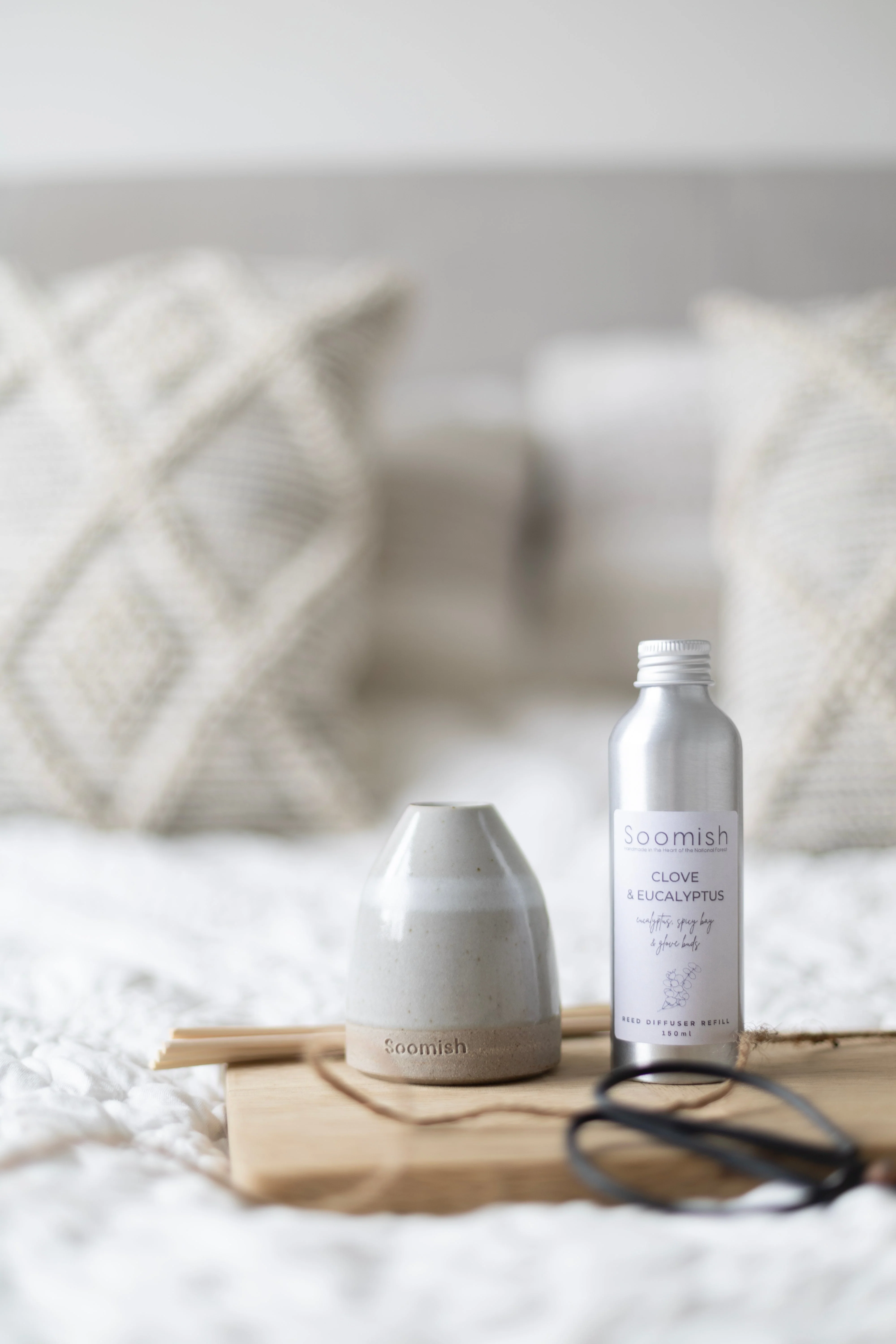 Hand thrown Ceramic Reed Diffuser - Grey Mist - Image 2