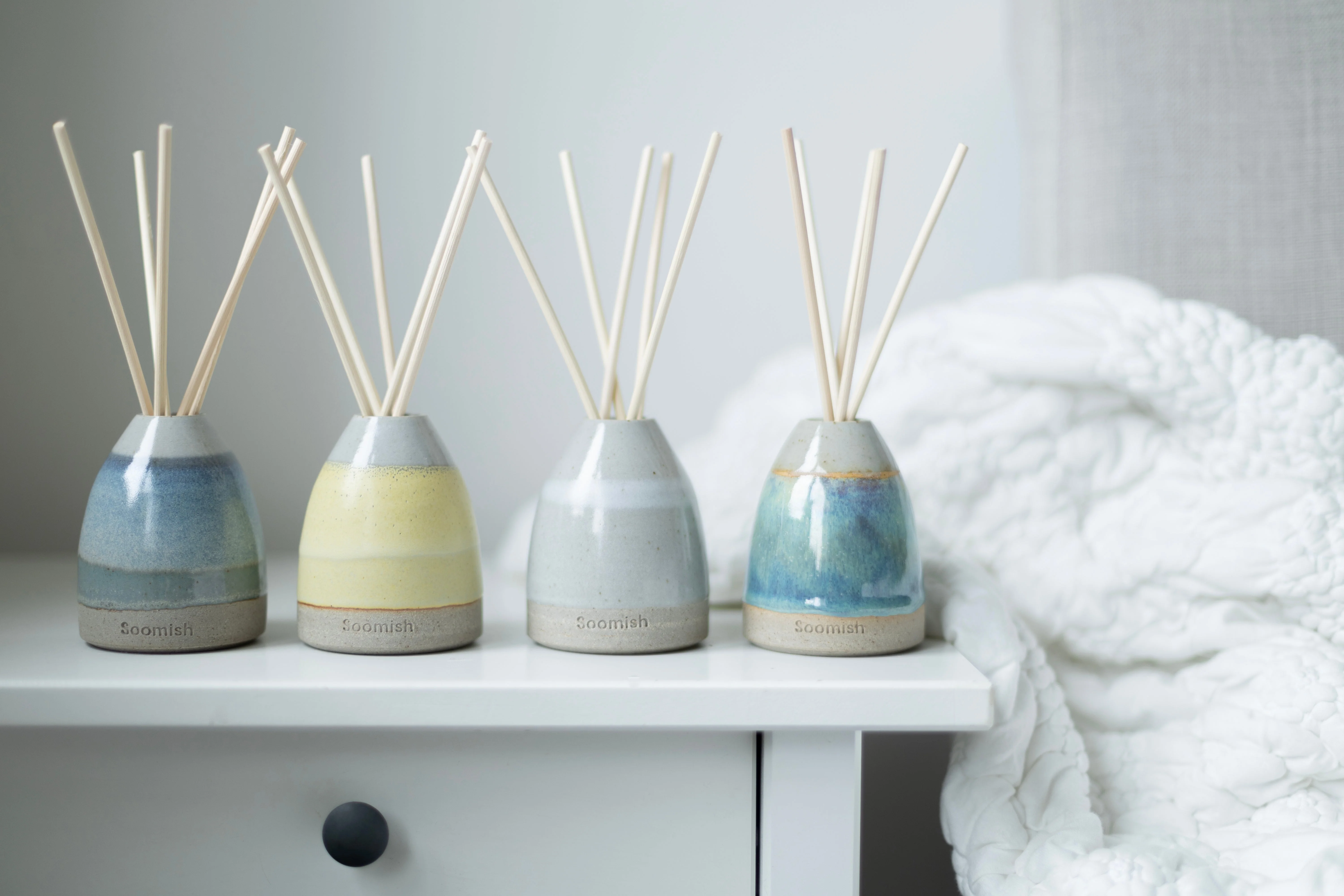 Hand thrown Ceramic Reed Diffuser - Grey Mist - Image 4