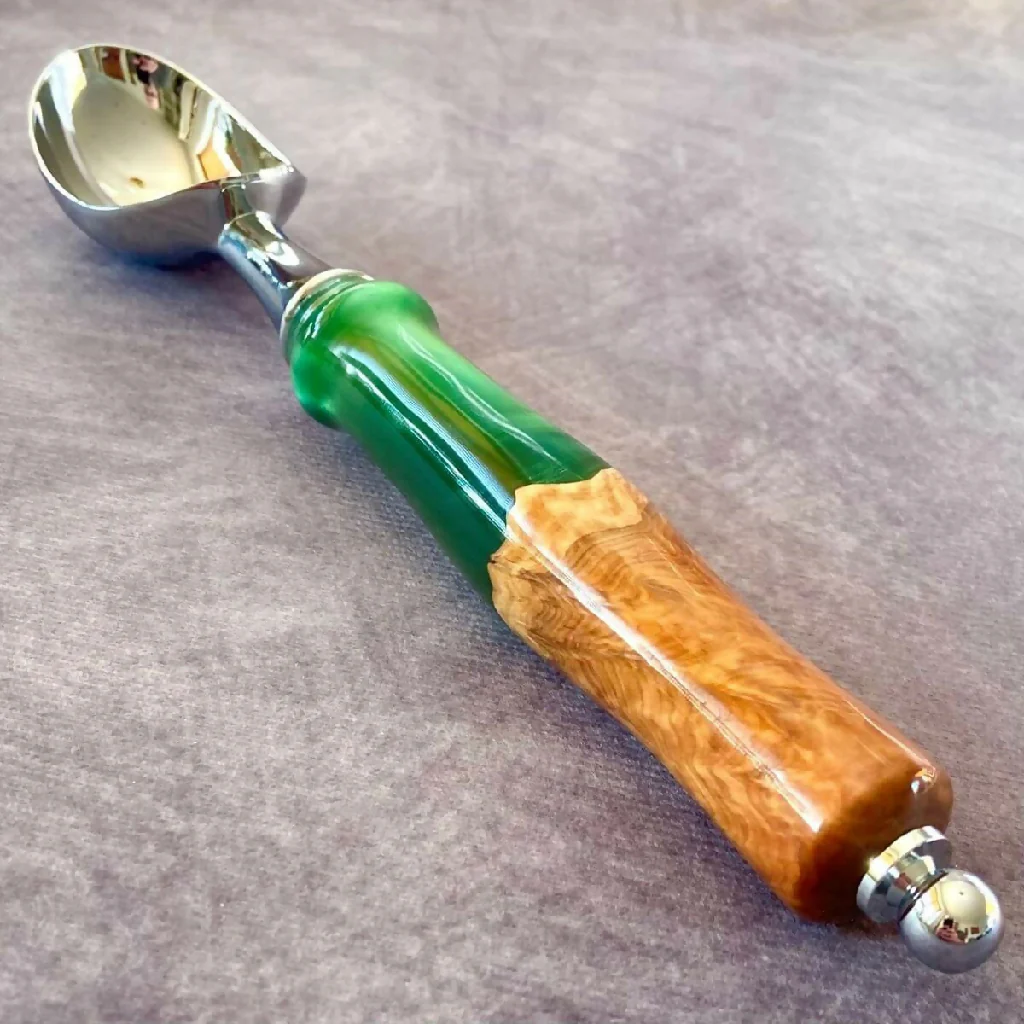 Hand-Turned Burr & Resin Ice Cream Scoop | Yorkshire Handmade - Image 4