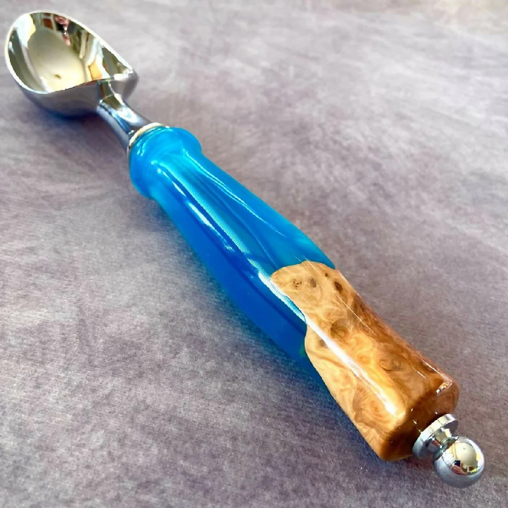 Hand-Turned Burr & Resin Ice Cream Scoop | Yorkshire Handmade - Image 6