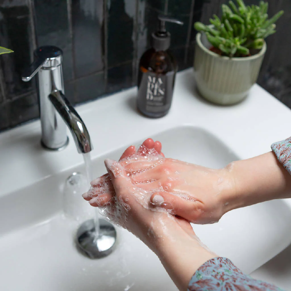 Hand Wash in Lavender & Geranium - Image 4