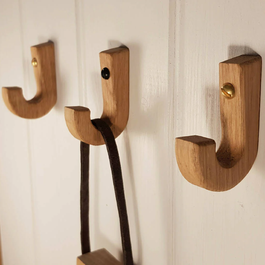 Handcrafted Oak Small Hook