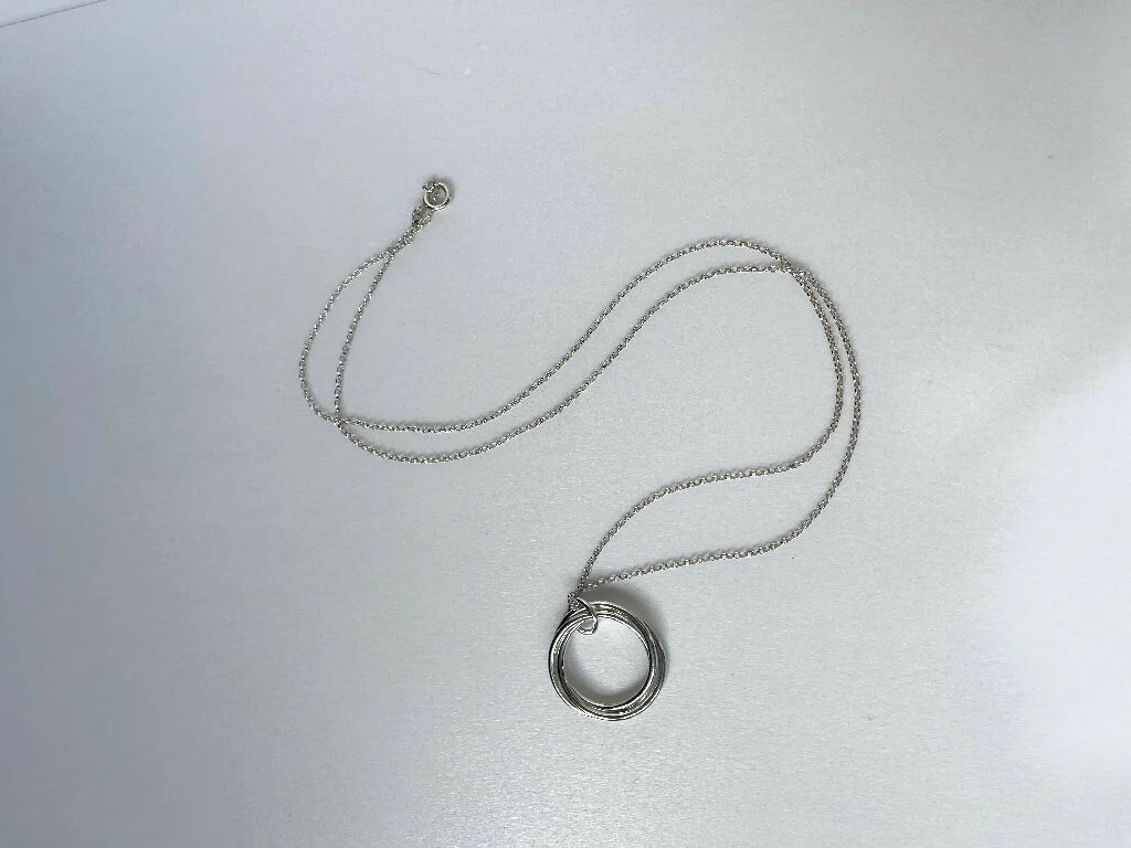 Handmade Sterling Silver Three Hoop Interlocking Necklace - Image 4
