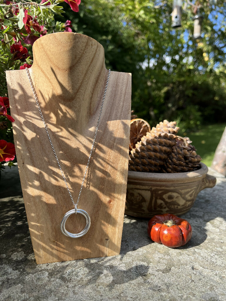 Handmade Sterling Silver Three Hoop Interlocking Necklace - Image 6