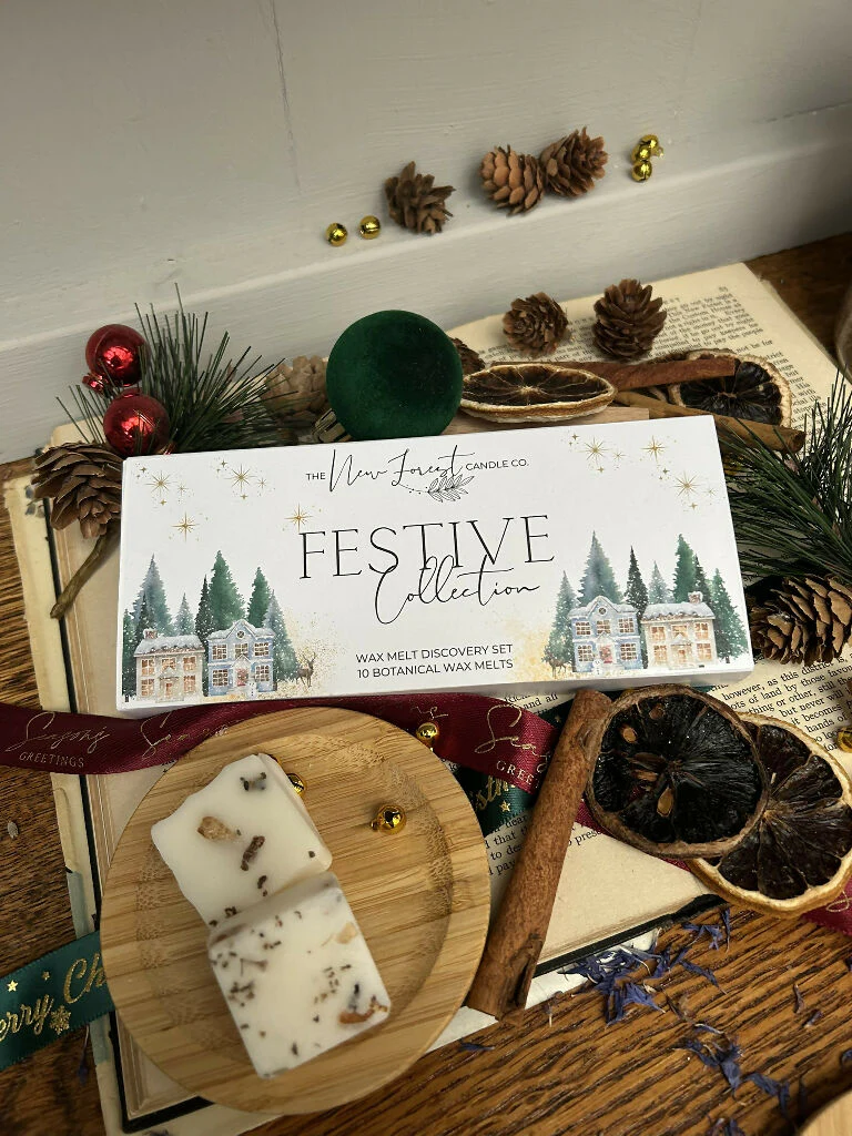 Festive Collection Wax Melt Discovery Box Set - Image 3
