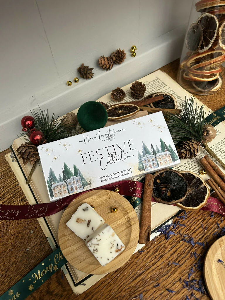Festive Collection Wax Melt Discovery Box Set - Image 5