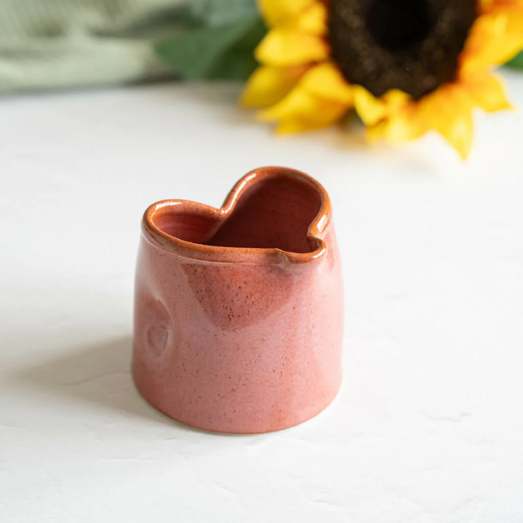 Heart Shaped Dimple Jug - Image 4